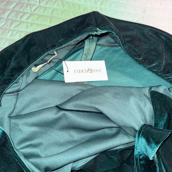 NWT Jaded Rose women’s Elegant Green Velvet Halter Dress plus size 26 - Picture 6 of 12